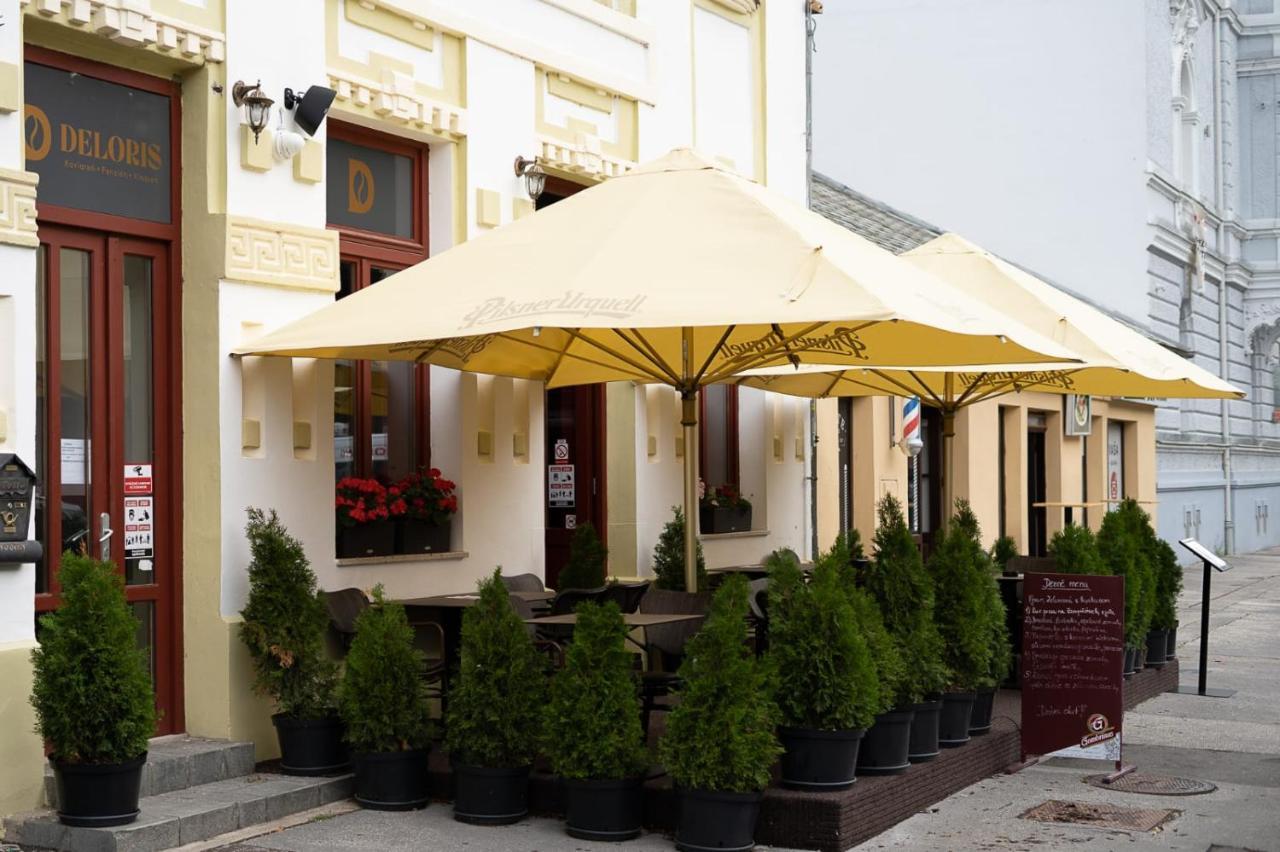 Penzion Deloris Trenčín Esterno foto