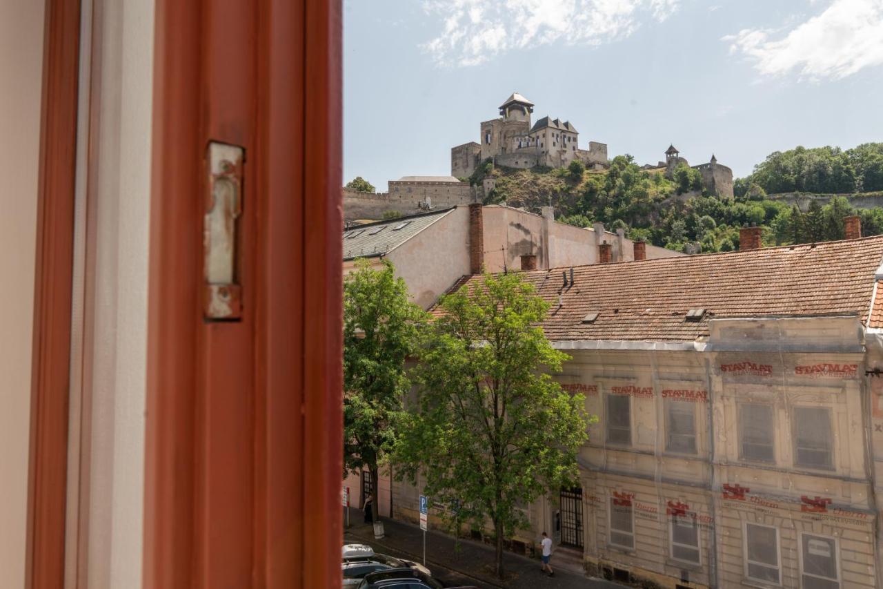Penzion Deloris Trenčín Esterno foto